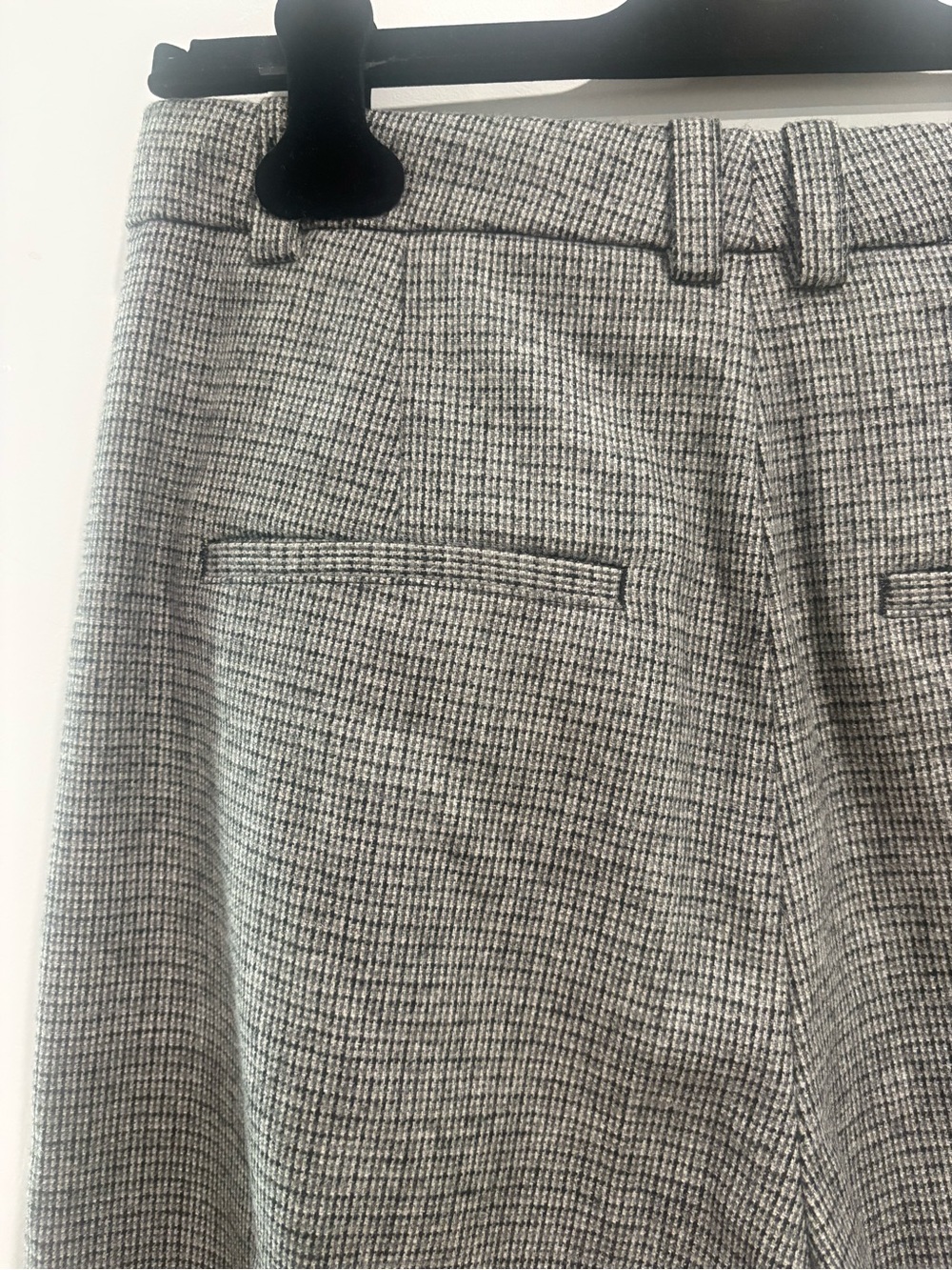 Roma Check Italian Wool-Blend High-Waist Trouser - Picture 9 of 9